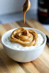 Greek Yogurt With Peanut Butter