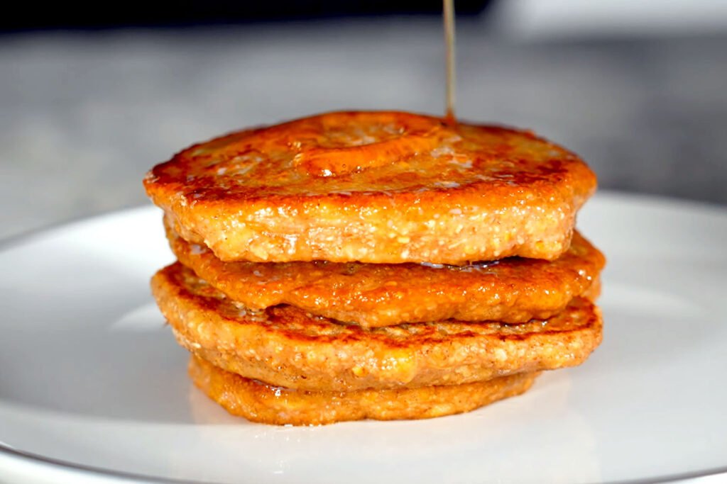 Fluffy Banana Pancakes with Cottage Cheese