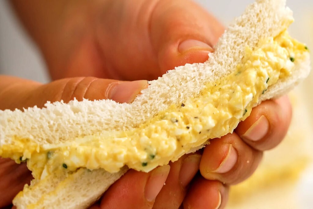 Sandwich with Egg