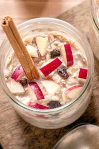 Quick Apple Pie Overnight Oats Recipe for Busy Mornings