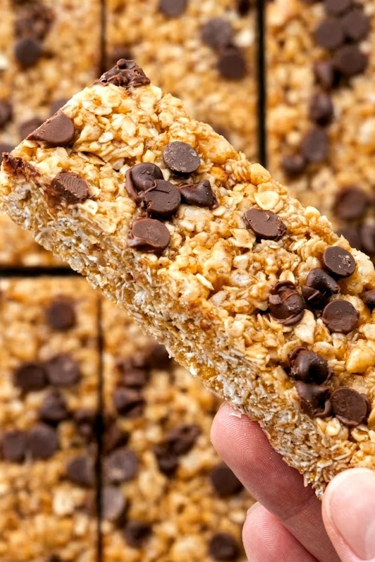 No Bake Chocolate Chip Cereal Bar